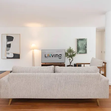 Liiiving In - The Prestige F Apartmán Porto